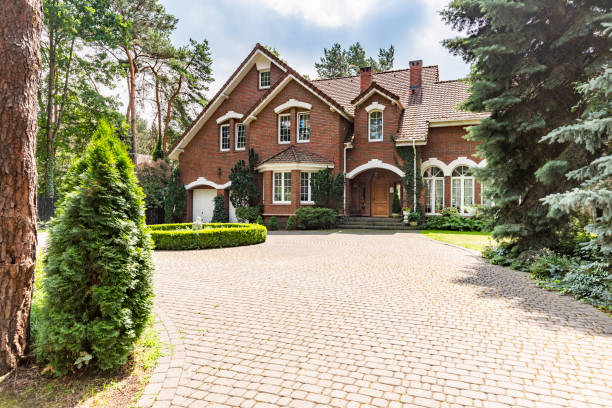 Professional Driveway Pavers in Lakeview, WA